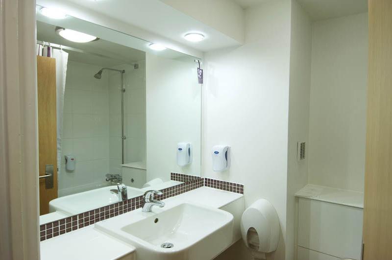 Premier Inn Southampton West Ower Экстерьер фото